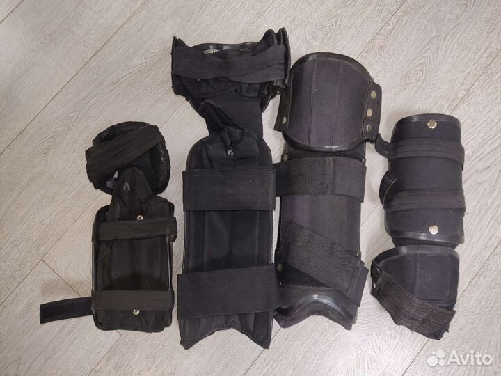 Защитная экипировка для рук и ног