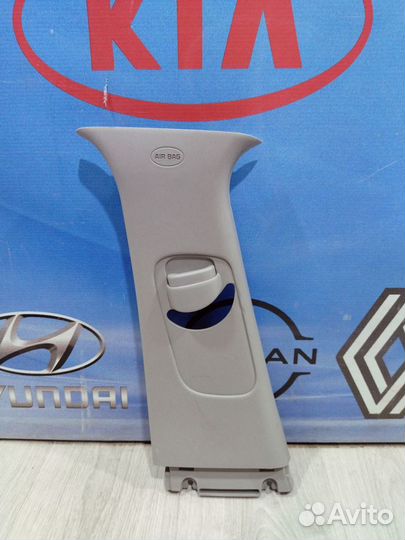 Обшивка средней стойки накладка ремня безопасности