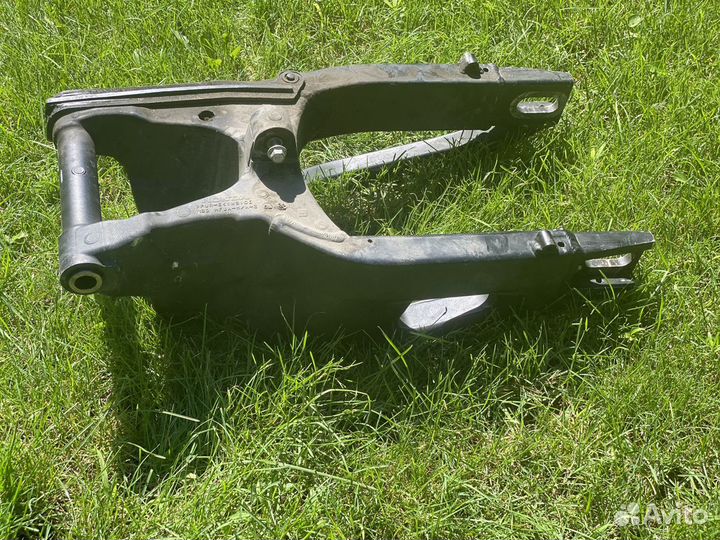 Маятник Honda CBR 600 RR 08-12