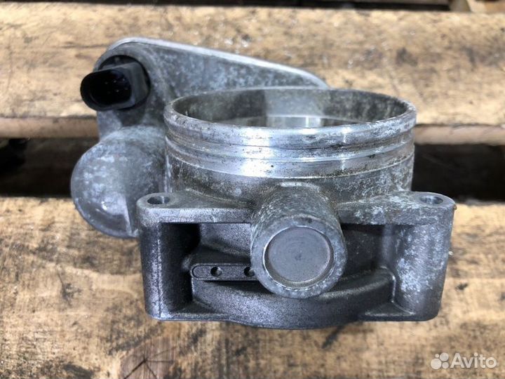 Дроссельная заслонка Bmw 6 E63 N62B44 2004