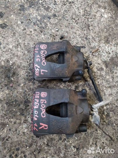 Передние суппорта volkswagen bora ом. 1.6 2001г