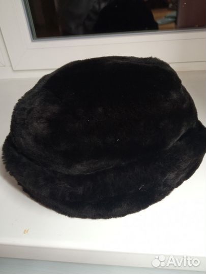 Шапка пирожок овчина