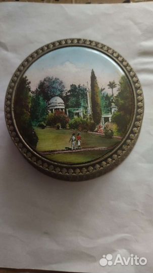 Пудреница шкатулка ленэмальер