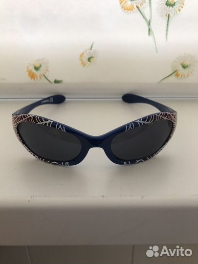 Солнцезащитные очки для мальчика