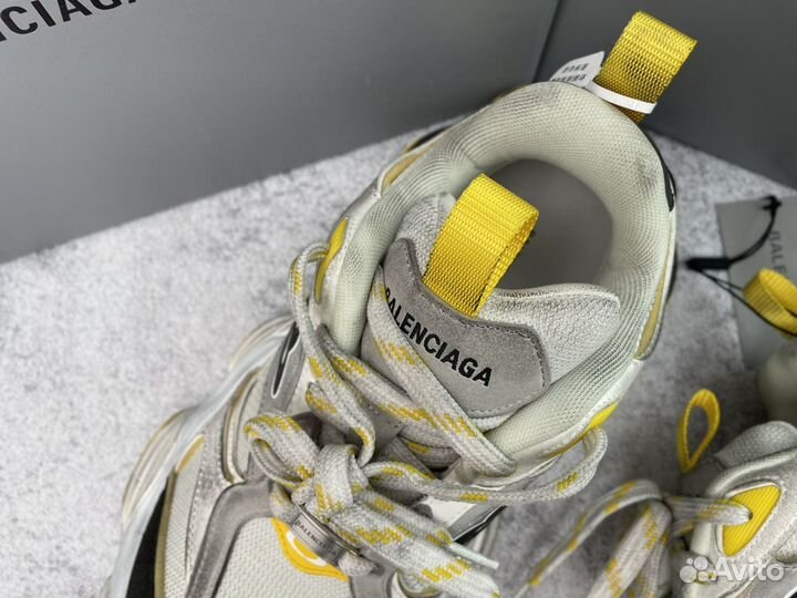 Кроссовки Balenciaga Cargo Sneaker Worn-Out