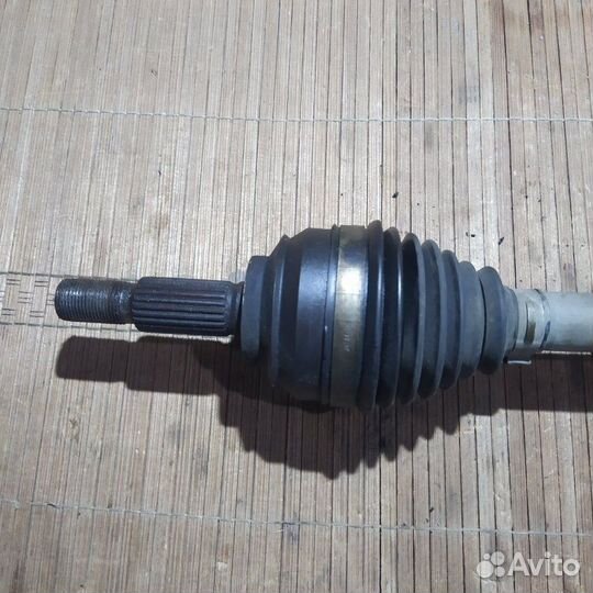 Привод передний правый Renault Logan 2 седан 1.6