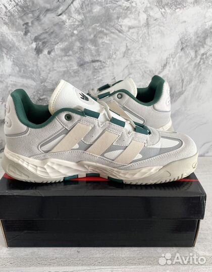 Кроссовки Adidas Niteball (43 размер)