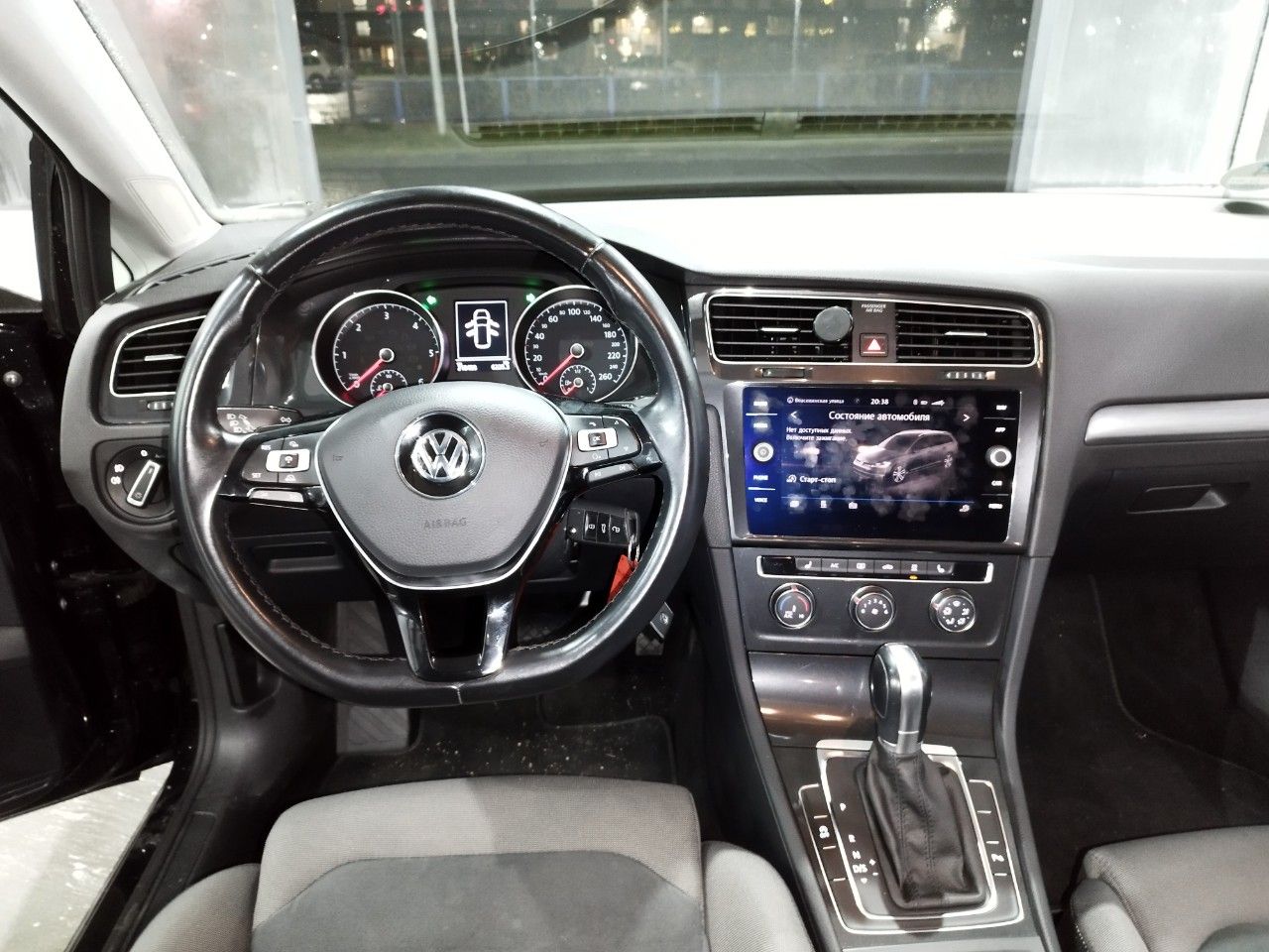 Volkswagen Golf: фото владельца