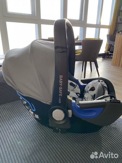 Автокресло britax romer