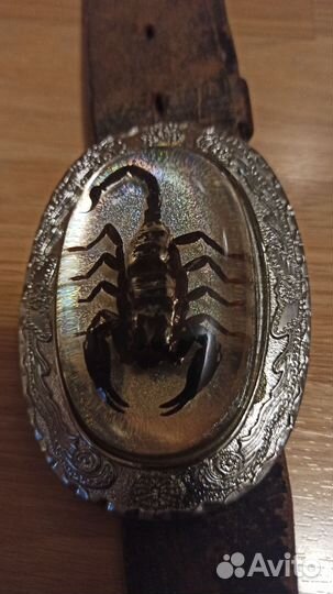 Мужской кожаный ремень.Бляха скорпион