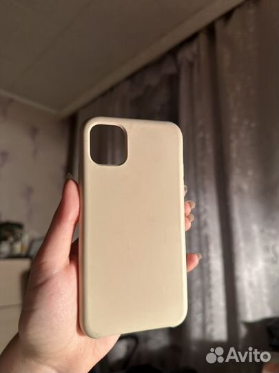Чехол на iPhone 11
