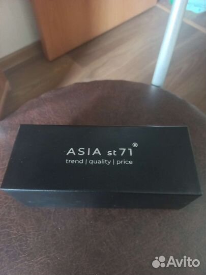 Солнцезащитные очки