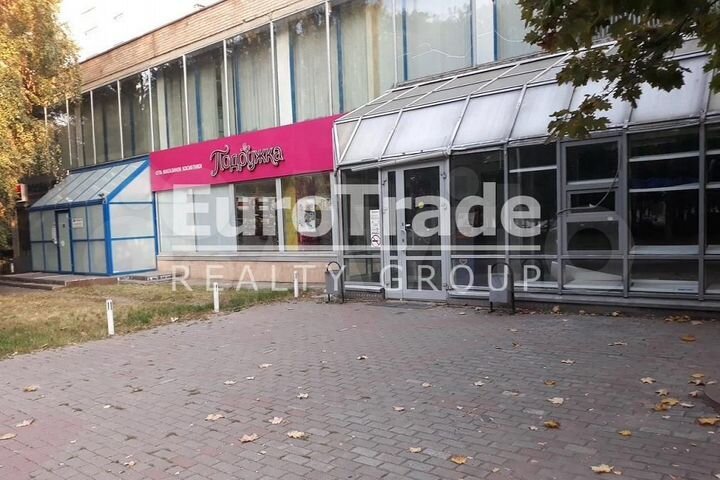 Сдам торговое помещение, 130 м²