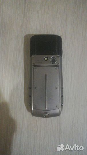 Vertu Ascent Ti, 4 ГБ