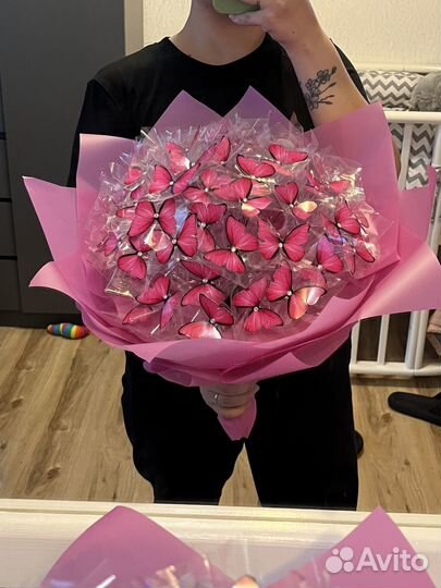 Букет из бабочек в наличии подарок