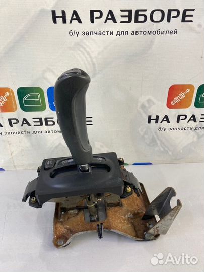 Селектор АКПП Mitsubishi Galant хэтчбек 1996