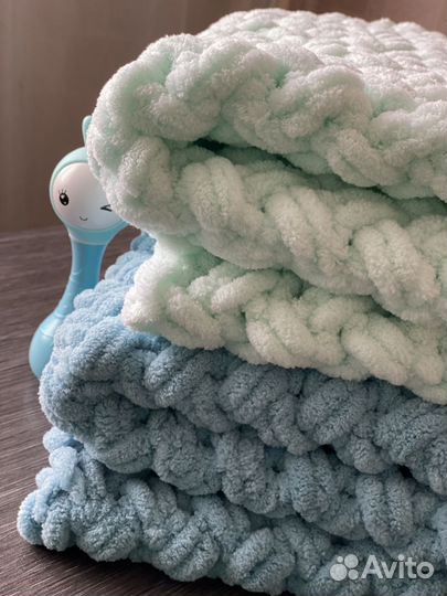 Плед детский плюшевый вязанный из ализе пуффи
