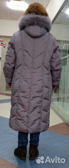 Пуховик женский с капюшоном новый длинный 58-60