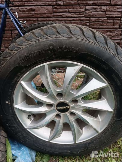 R15 Sava Eskimo Stud 205/65, PCD 5x100 DIA 15