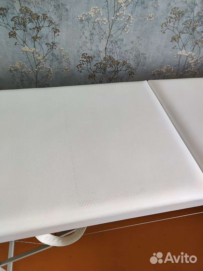 Кушетка косметологическая