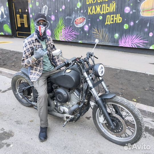 Yamaha XVS400 Bobber