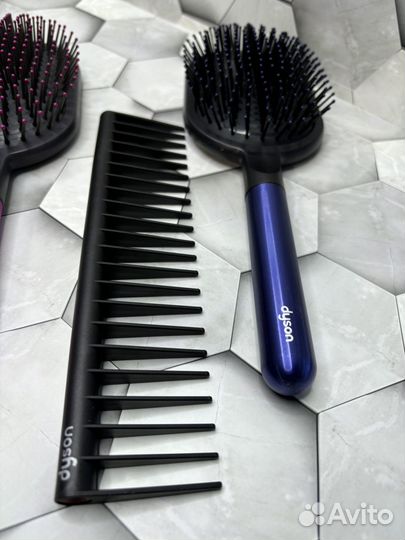 Расческа dyson оригинал малазия