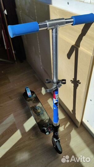 Самокат Decathlon Oxelo Mid1 robot