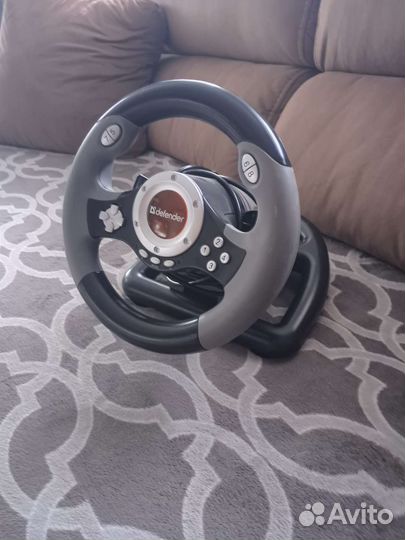 Игровой руль defender