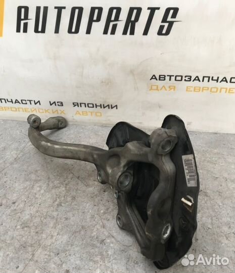 Ступица передняя левая Mercedes-Benz S-Class W221