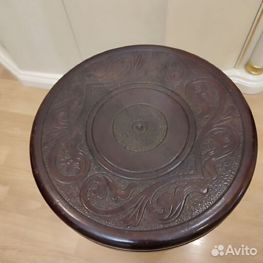 Стульчик для пианино