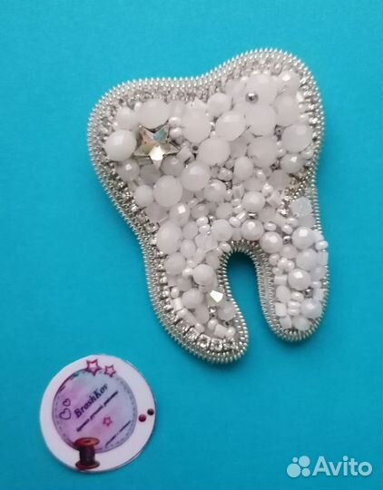 Брошь ручной работы