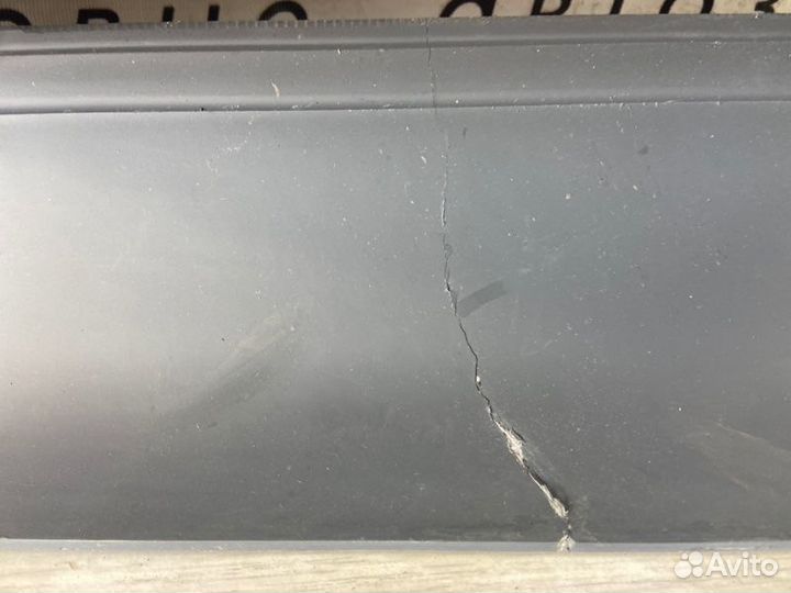 Подножка передняя правая Man Tgl