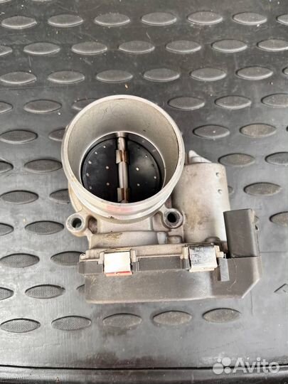 Дроссельная заслонка Volkswagen Tiguan