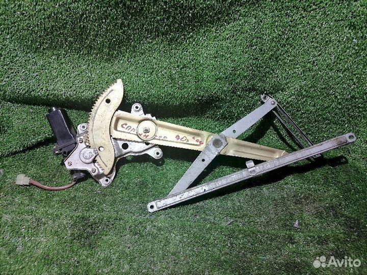 Стеклоподъемник передний левый Toyota Sprinter AE9