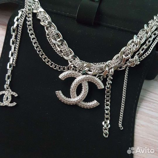 Колье Chanel короткое