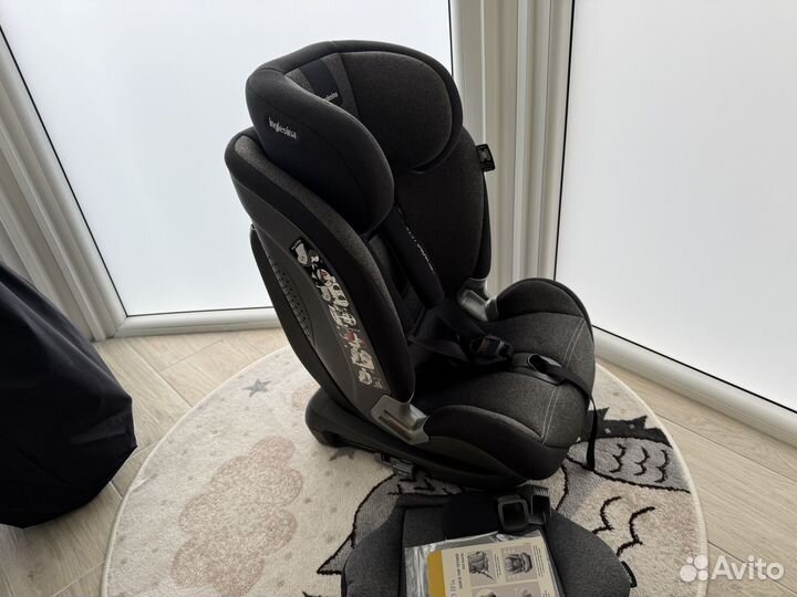 Автокресло Inglesina Newton Isofix гр.1/2/3