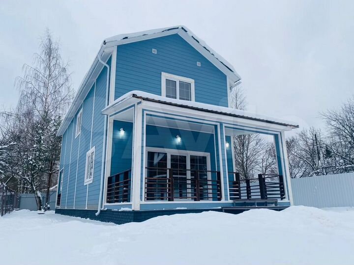 Дом 175 м² на участке 6 сот.