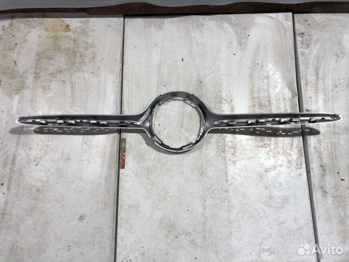 Накладка решетки радиатора Mercedes-Benz Cla-Class