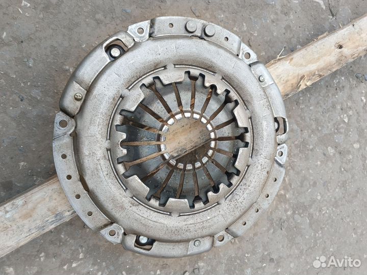 Корзина сцепления Шевроле Лачетти