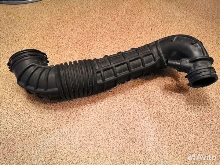 Патрубок воздушного фильтра SSangYong