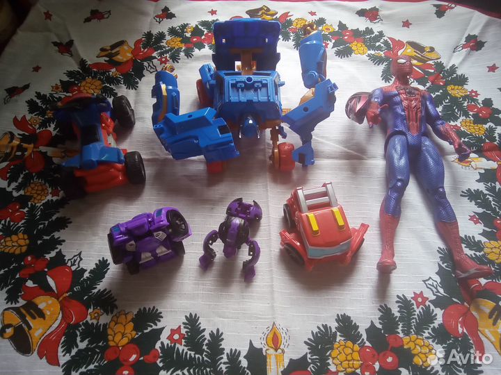 Игрушки, роботы трансформеры