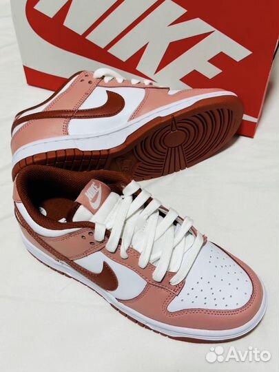 Кеды Nike Dunk Low Red Stardust