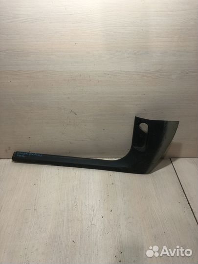 Накладка порога передняя левая Skoda Fabia 2