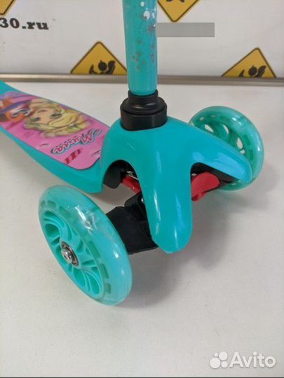 Самокат Мила