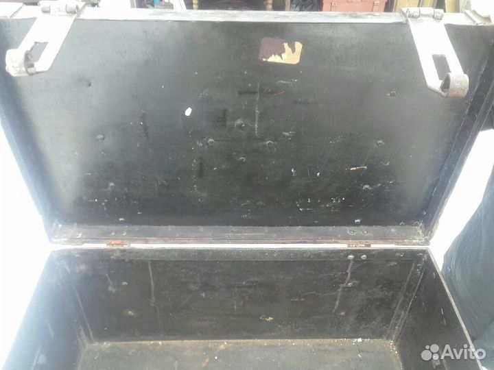 Сундук старинный, кованый.До 1917г