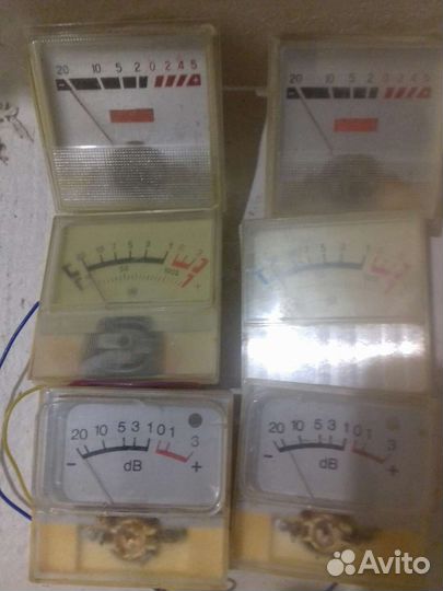 Стрелочные индикаторы