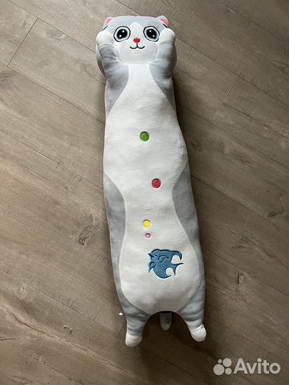 Кот- подушка колбаса