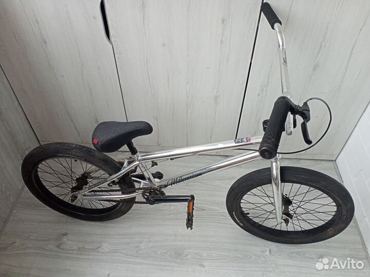 Трюковой велосипед bmx