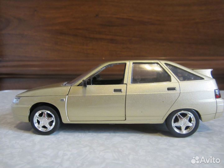 Машинка ваз 2112