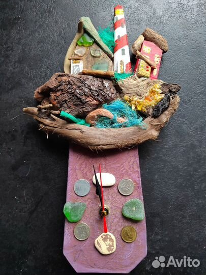 Сувенирные часы с дрифтвудом